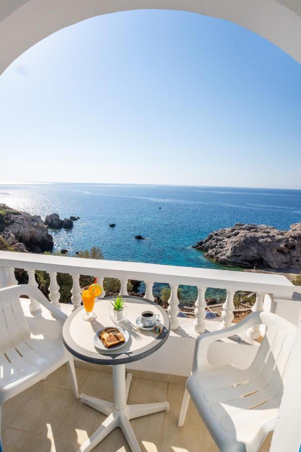 Castelia Bay Hotel Amoopi Exterior foto