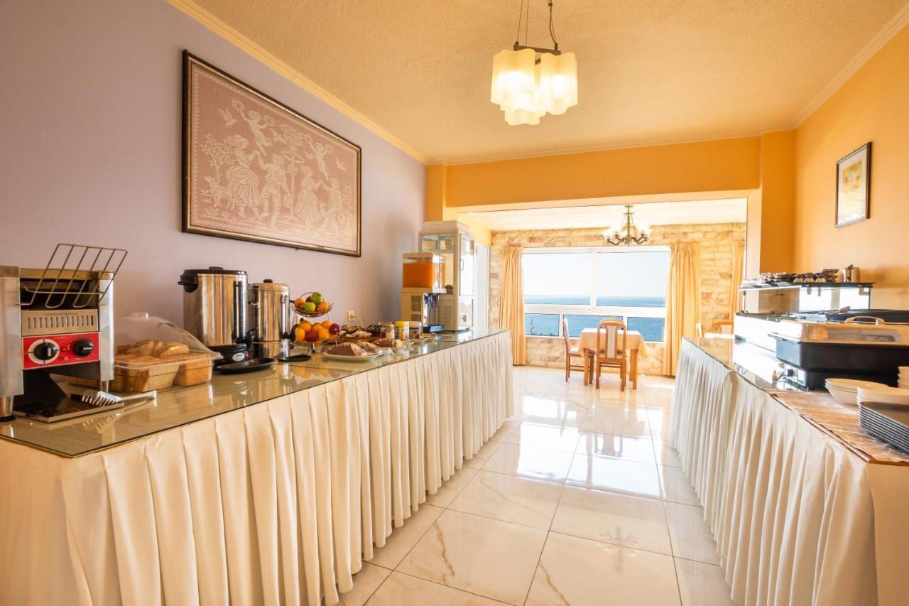 Castelia Bay Hotel Amoopi Exterior foto